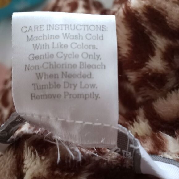 BLUE STAR BROWN & CREAM FUZZY LEOPARD PRINT PULLOVER SZ.M EUC - Picture 5 of 5